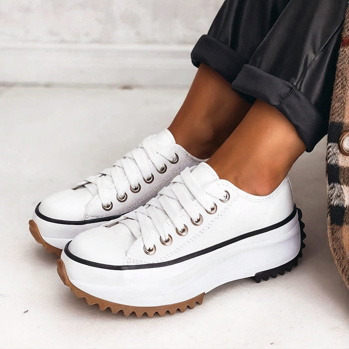 Lian | Pain Relieving Orthopaedic Sneakers