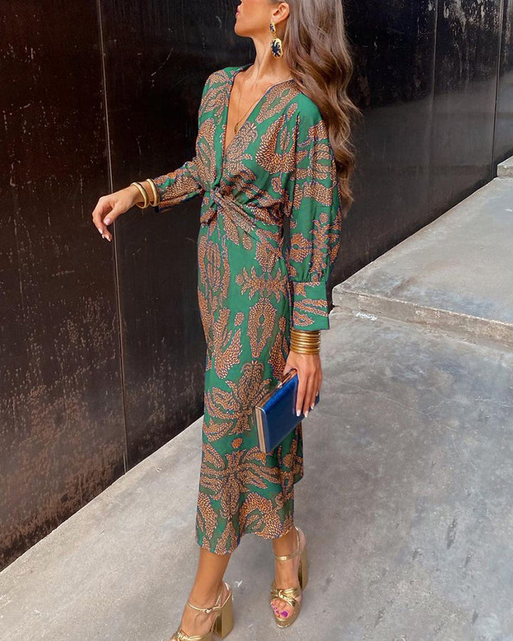 Eleanora™  Vintage V-Neck Long-Sleeve Dress