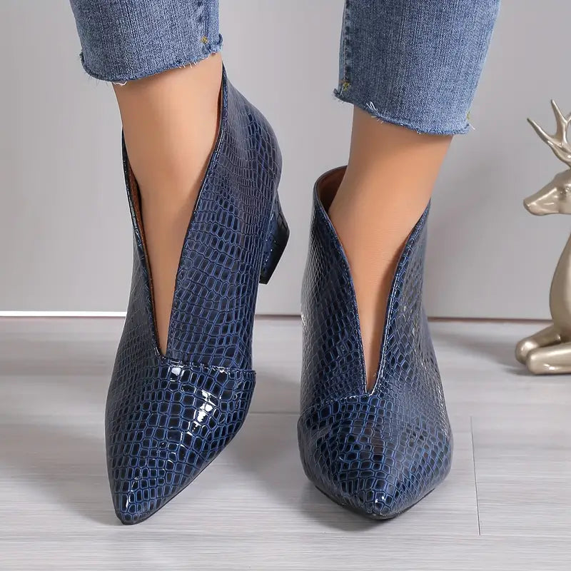 Iris™ Women's Pointed-Heeled Boots