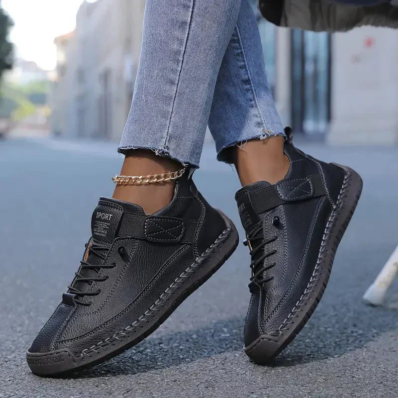 Clover™ - Comfortable Orthopaedic Sneakers