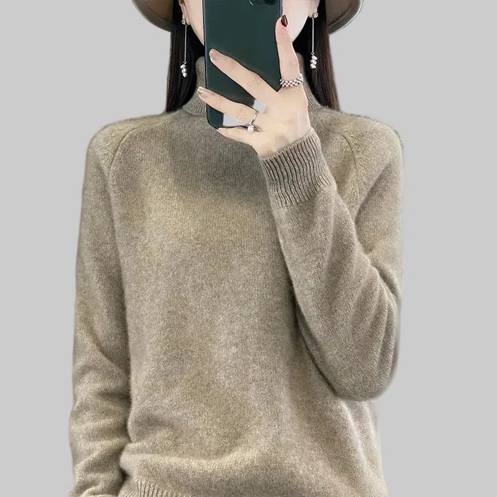 Isla | Cashmere Turtleneck Jumper
