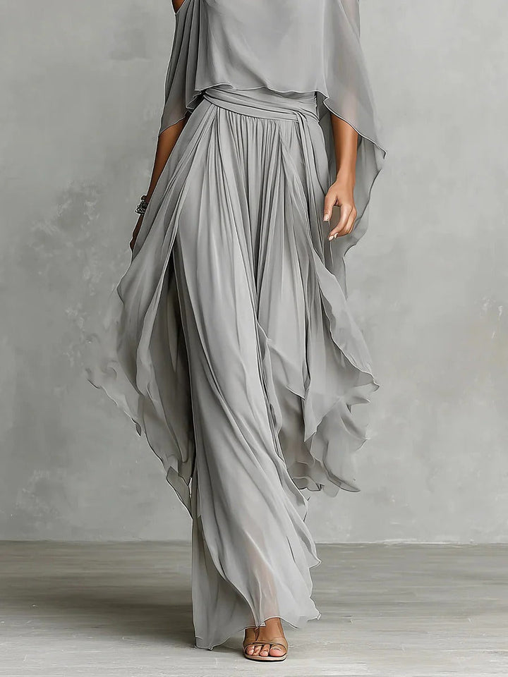 Isabela | Grey fluid set with strappy top and lightweight trousers